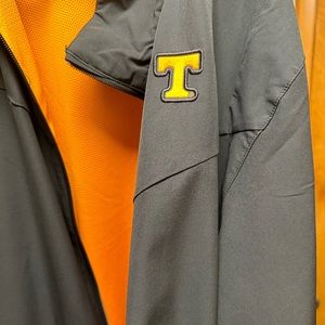 Nike Men’s Black and Orange University of Tennessee Jacket Lightweight